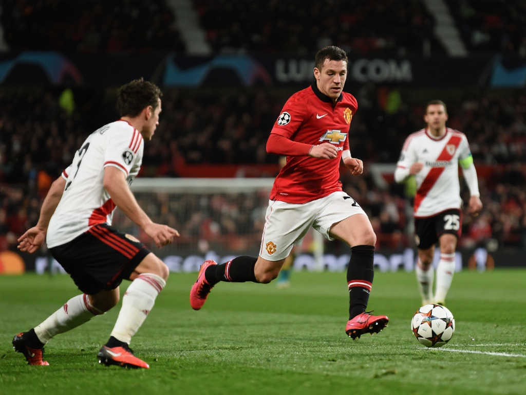 各国球队纷 各国球队纷