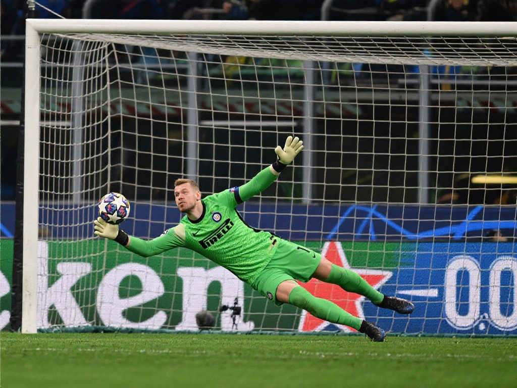 個成員都有 個成員都有