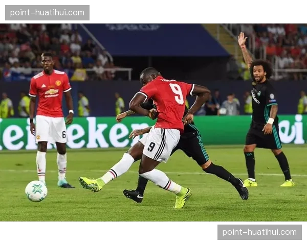 曼联新援签约至2029年，合同附带一年续约选项