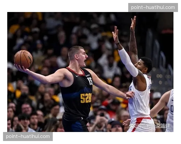 雷霆锁定西部头号种子，64胜18负创队史最佳战绩